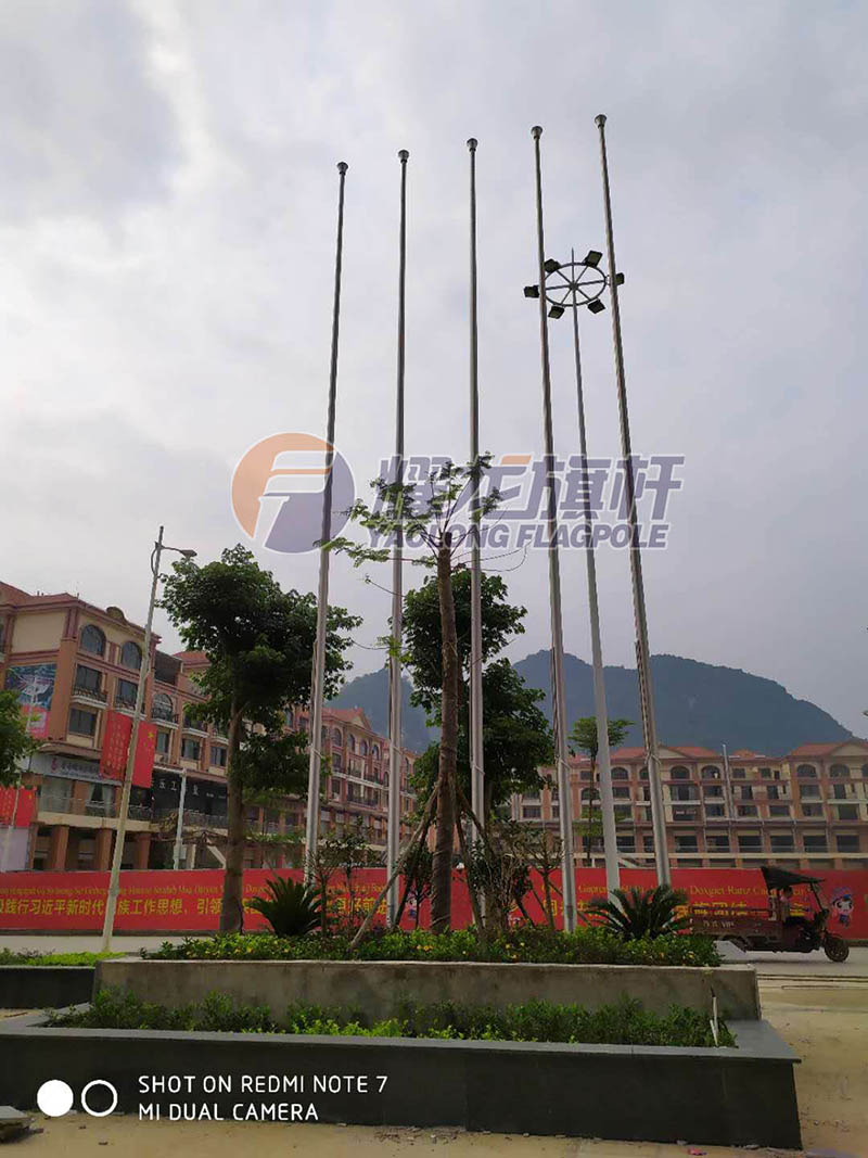 广西壹马投资有限公司安装耀龙旗杆